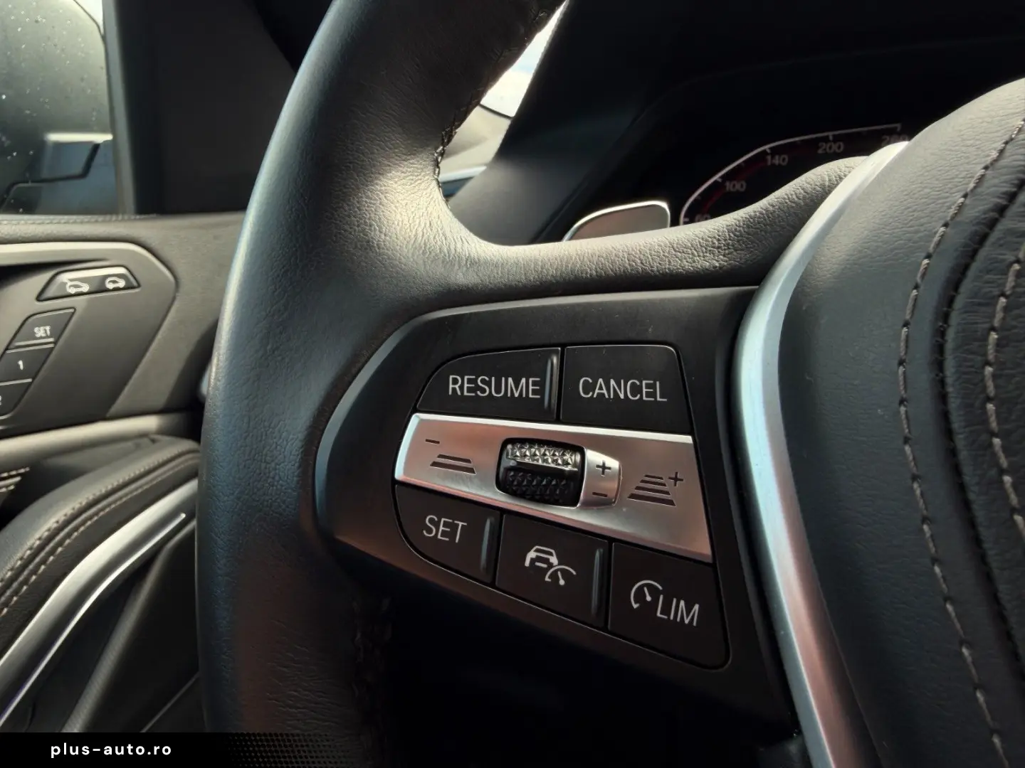 BMW X6 xDrive 40i ACC