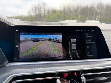 BMW X6 xDrive 40i ACC