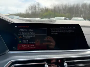 BMW X6 xDrive 40i ACC