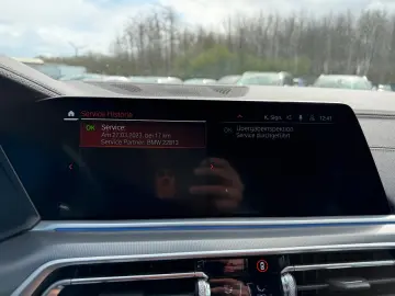 BMW X6 xDrive 40i ACC