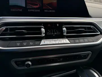 BMW X6 xDrive 40i ACC