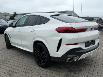 BMW X6 40i M Sport ACC R22