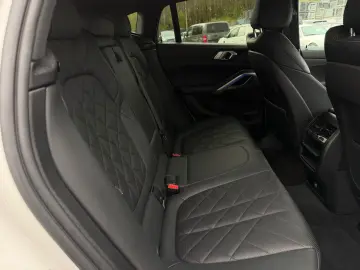 BMW X6 40i M Sport ACC R22