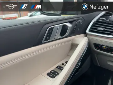 BMW X6 xDrive40i i M Sport Park-Assistent PANO HUD H