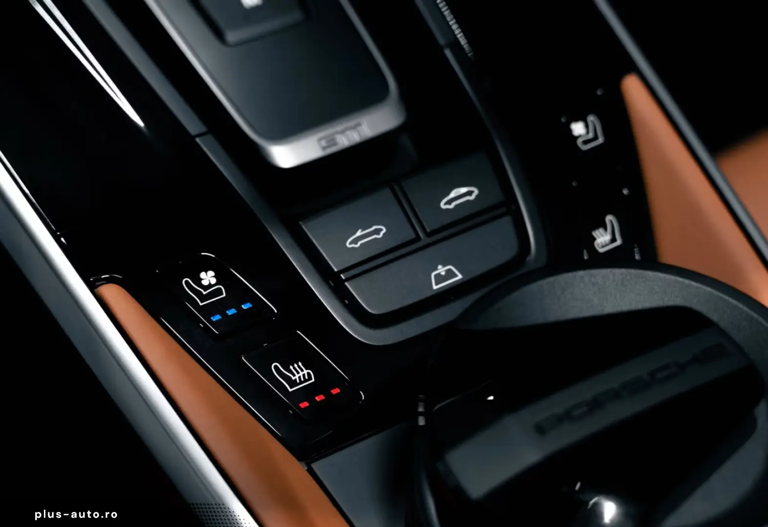 Porsche 992 911 Carrera GTS Cabrio Burmester