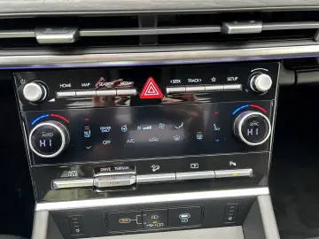 HYUNDAI SANTA FE Hybrid 4WD