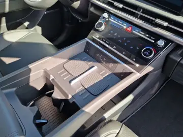 HYUNDAI SANTA FE Hybrid