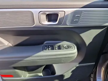 HYUNDAI SANTA FE Hybrid