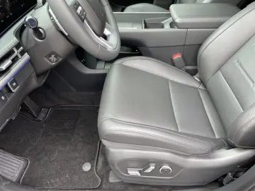 HYUNDAI Santa Fe HEV 1.6 T-GDI 4WD