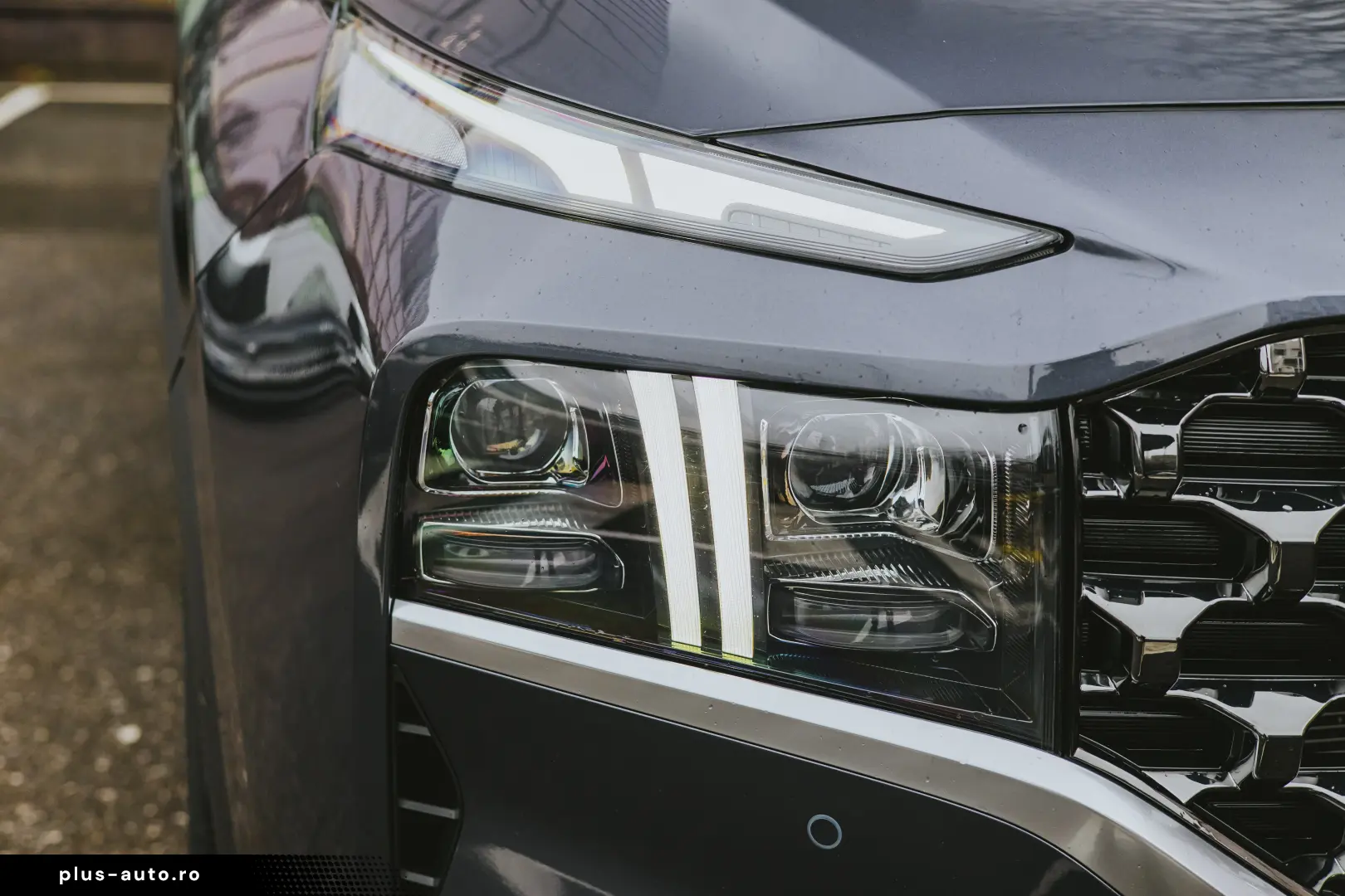 Hyundai Santfe Plug-in Hybrid Luxury