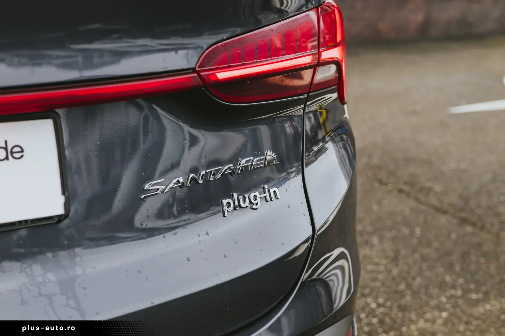 Hyundai Santfe Plug-in Hybrid Luxury