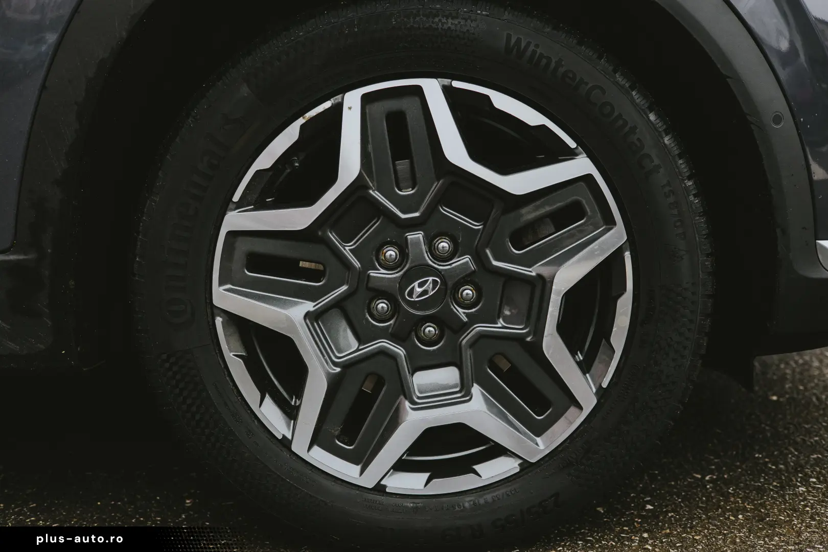 Hyundai Santfe Plug-in Hybrid Luxury