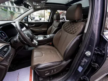 Hyundai Santfe Plug-in Hybrid Luxury