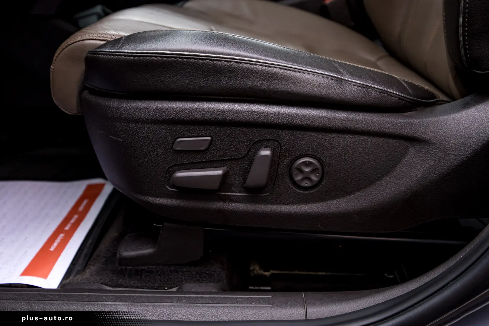 Hyundai Santfe Plug-in Hybrid Luxury