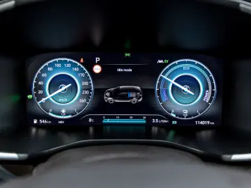 Hyundai Santfe Plug-in Hybrid Luxury