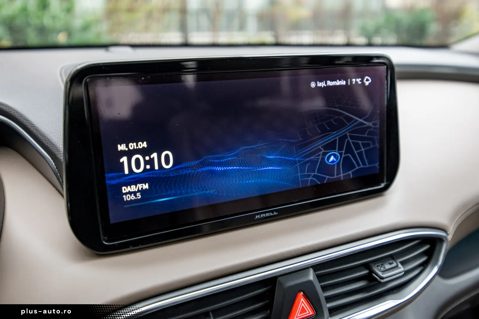 Hyundai Santfe Plug-in Hybrid Luxury