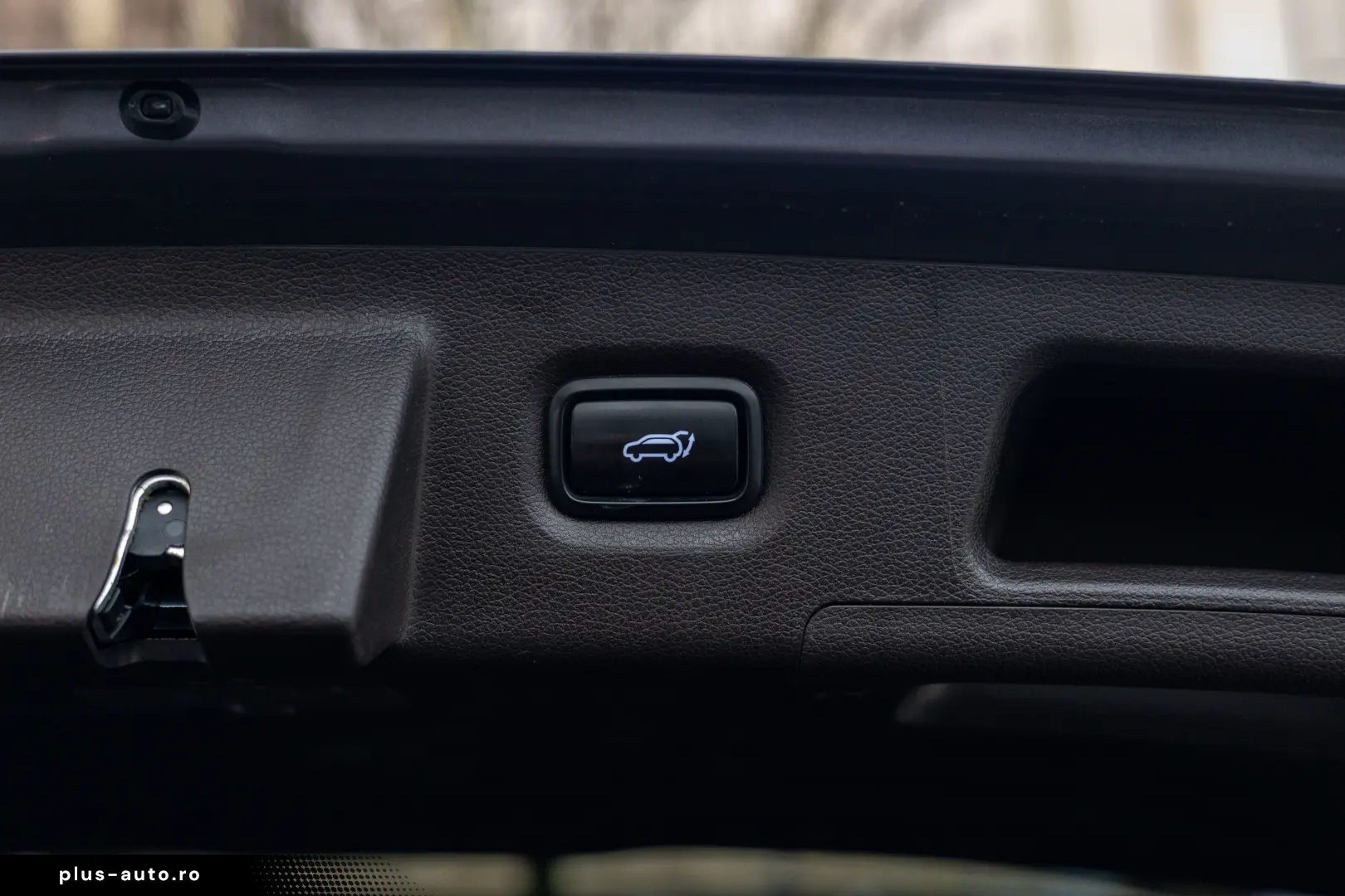 Hyundai Santfe Plug-in Hybrid Luxury