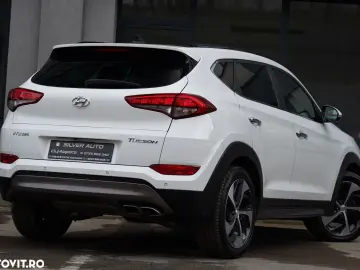 Hyundai Tucson 2.0 CRDI 4WD Automatik Premium