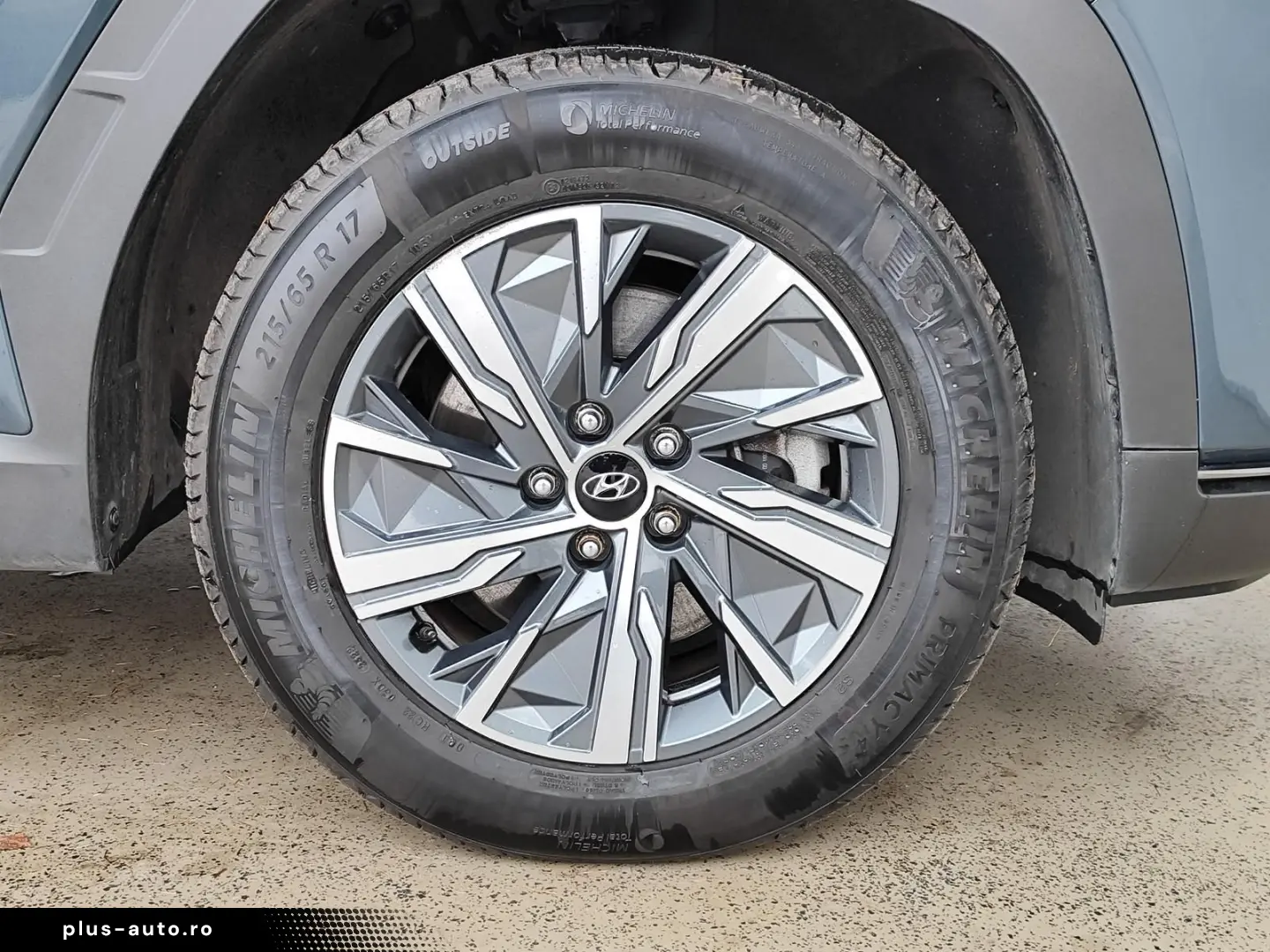 HYUNDAI TUCSON 1.6 T-GDI Trend LED Navi RFK ACC SHZ