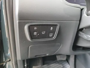 HYUNDAI TUCSON 1.6 T-GDI Trend LED Navi RFK ACC SHZ