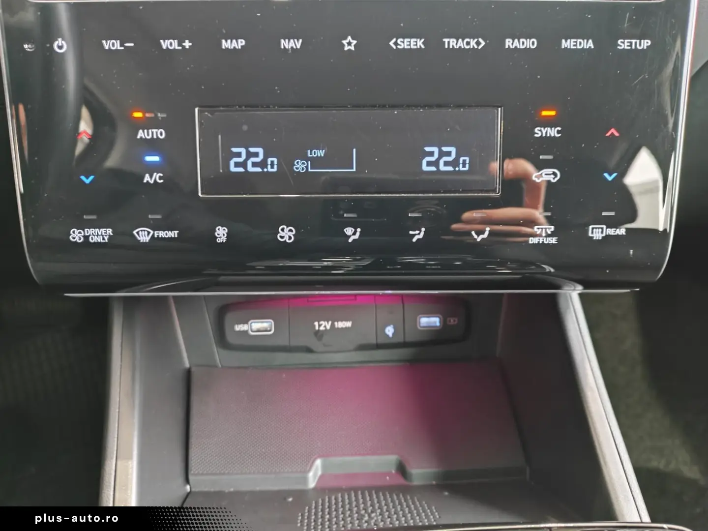 HYUNDAI TUCSON 1.6 T-GDI Trend LED Navi RFK ACC SHZ