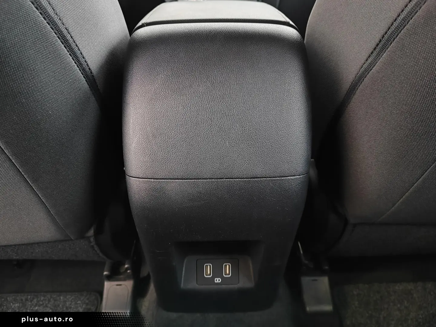 HYUNDAI TUCSON 1.6 T-GDI Trend LED Navi RFK ACC SHZ