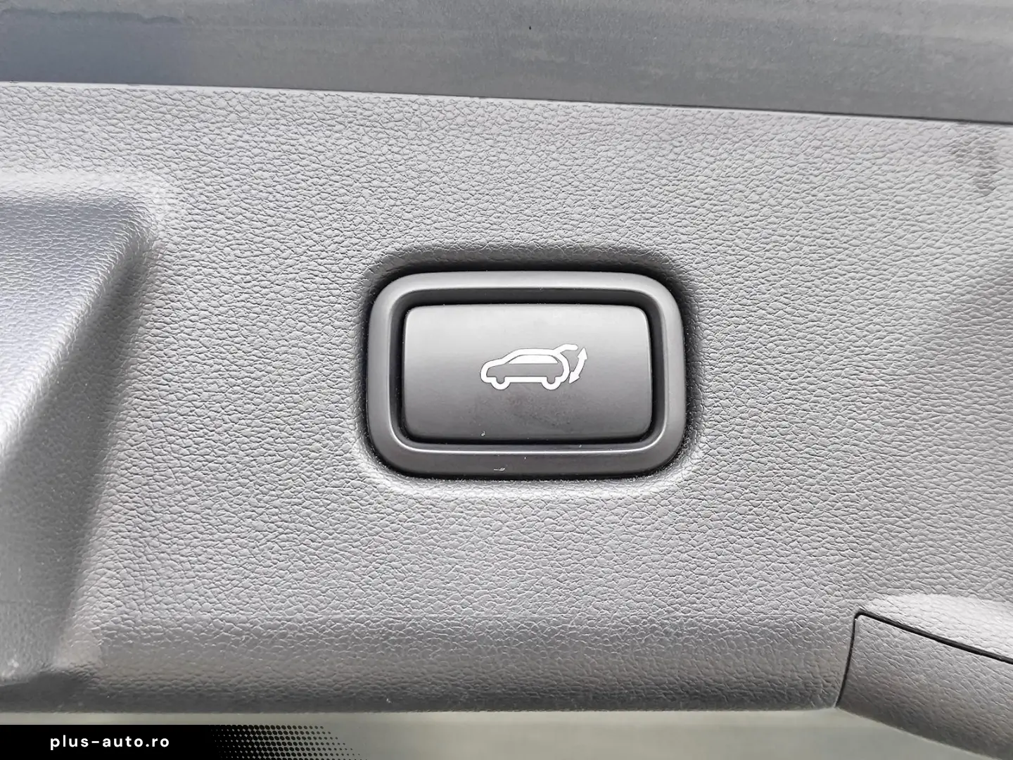 HYUNDAI TUCSON 1.6 T-GDI Trend LED Navi RFK ACC SHZ