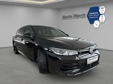 VW Passat Variant 2.0 TDI DSG R-line ACC MATRIX-LED