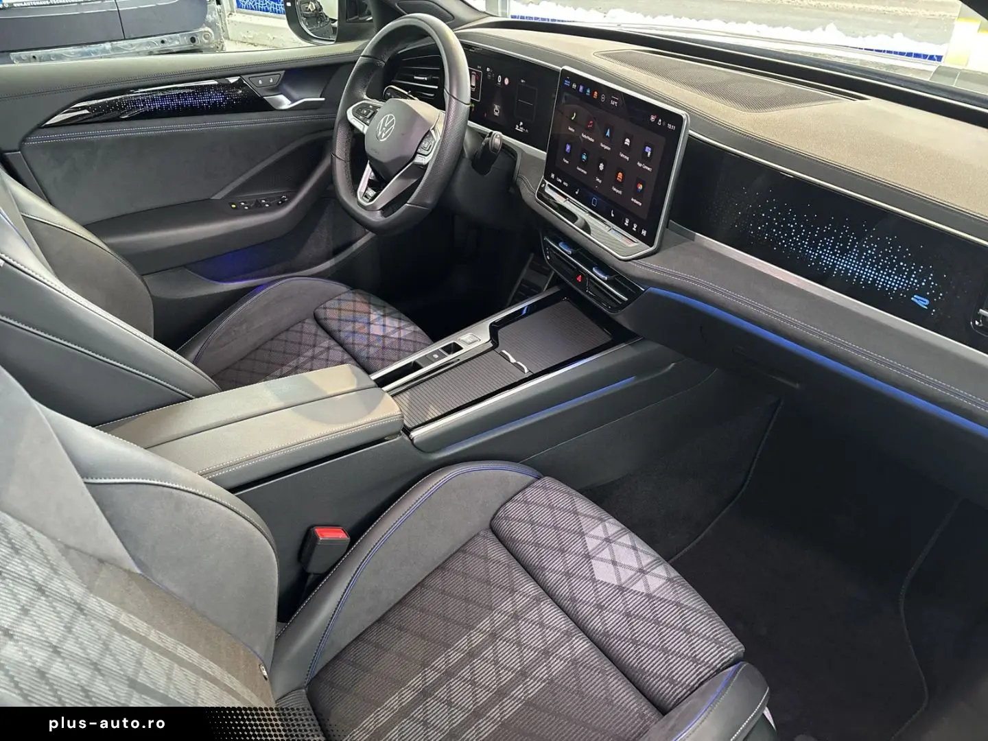 VW Passat Variant 2.0 TDI DSG R-line ACC MATRIX-LED