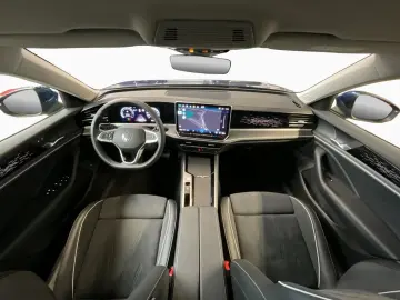 VW Passat 2.0 TDI Elegance DSG