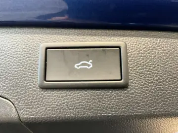 VW Passat 2.0 TDI Elegance DSG