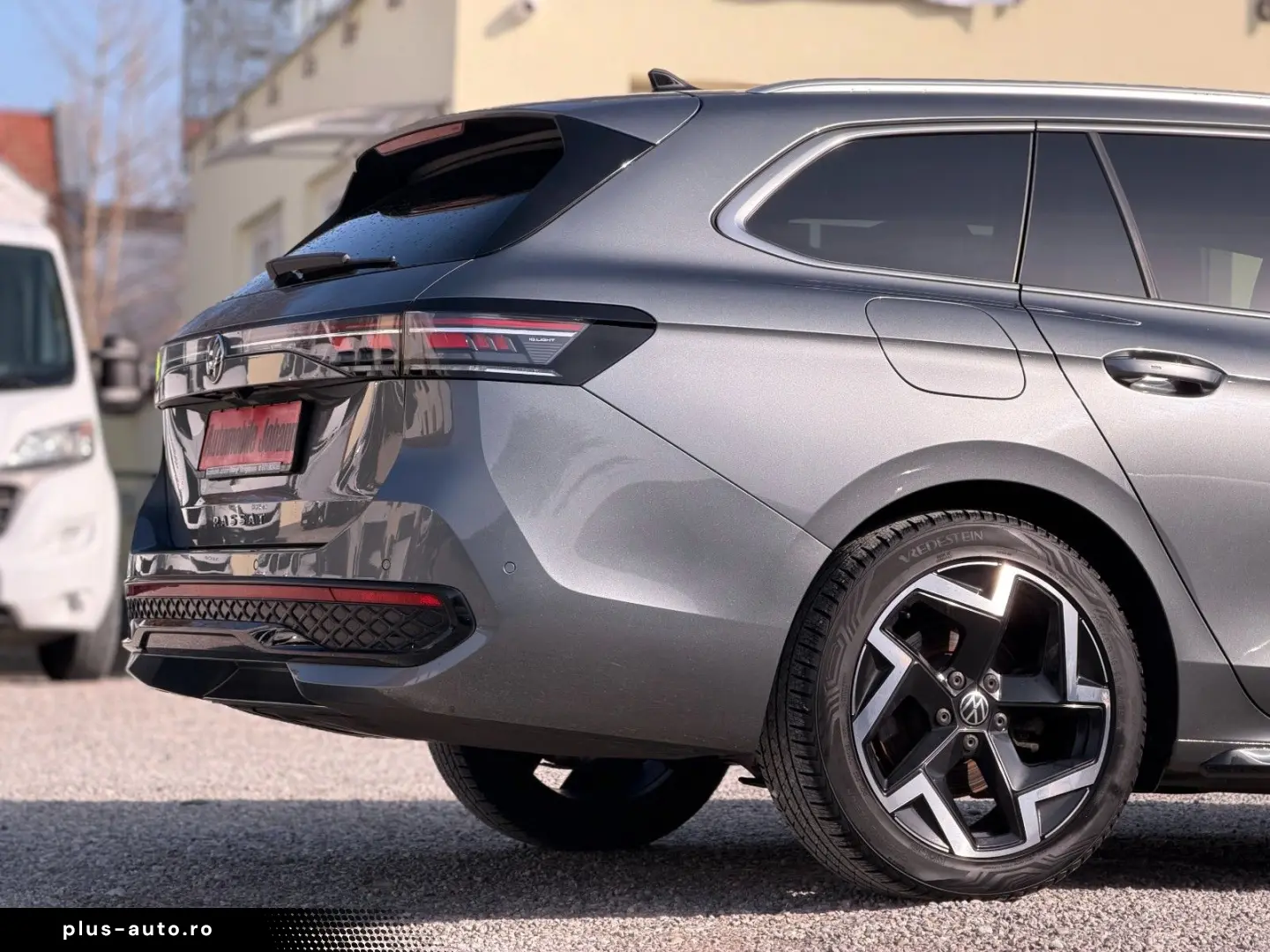 VW Passat 2.0 TDI R-Line ACC   Masaj    LED