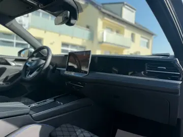 VW Passat 2.0 TDI R-Line ACC   Masaj    LED