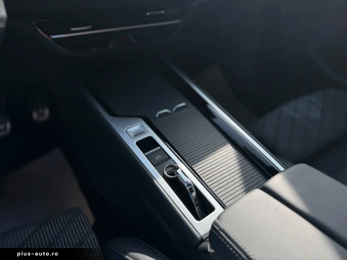 VW Passat 2.0 TDI R-Line ACC   Masaj    LED