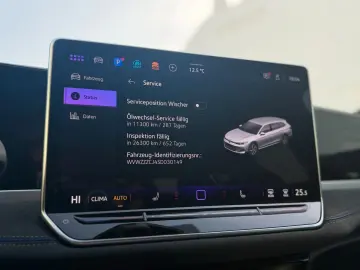 VW Passat 2.0 TDI R-Line ACC   Masaj    LED