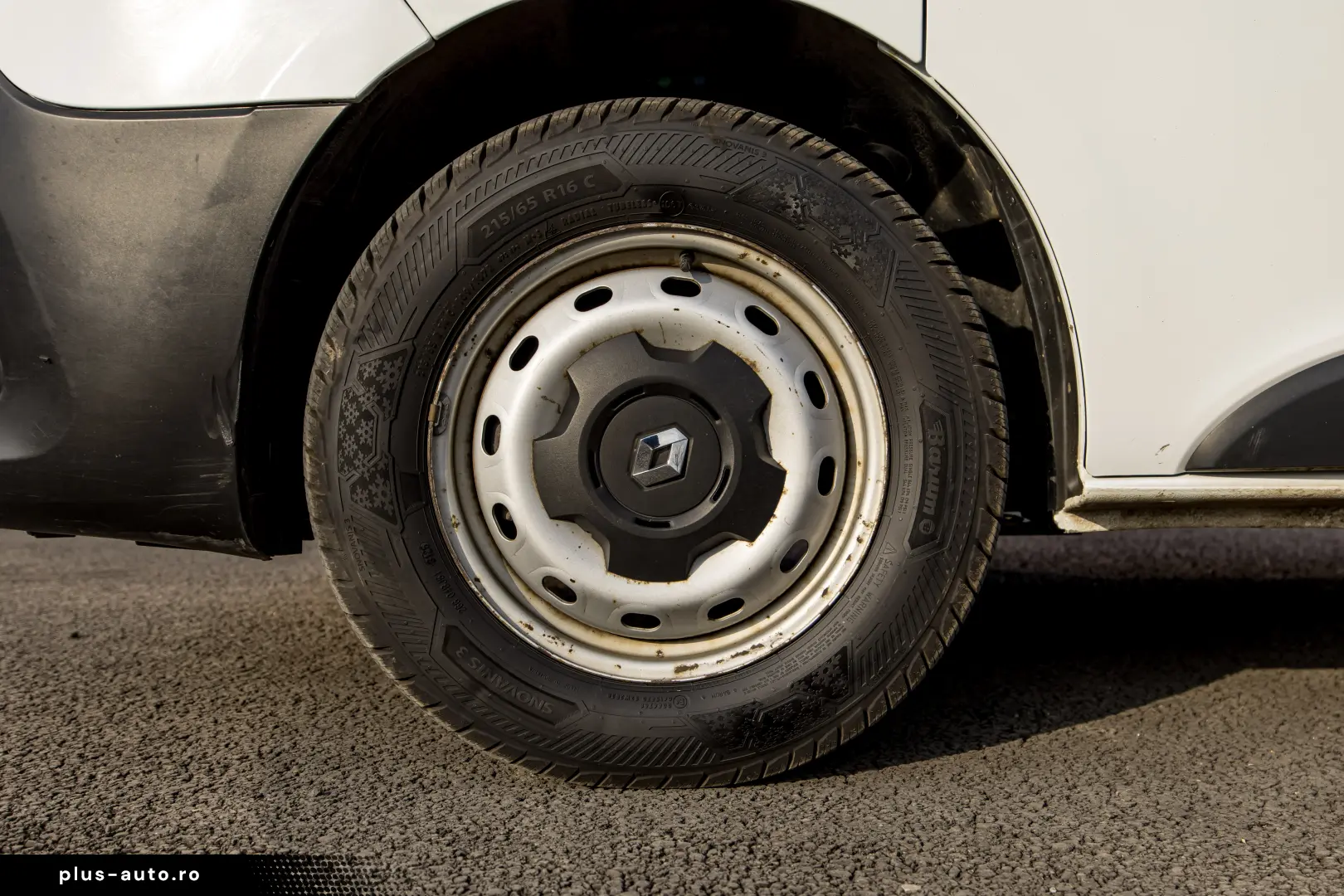 Renault Trafic L2H1 8 1 locuri Authentique