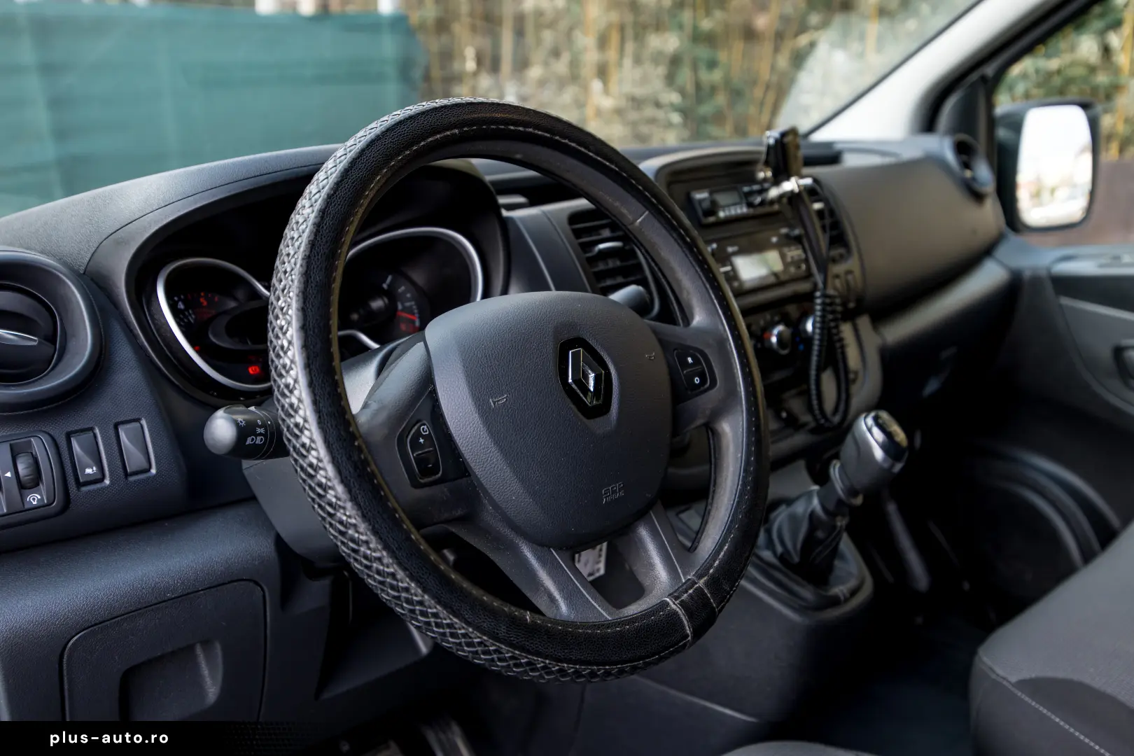 Renault Trafic L2H1 8 1 locuri Authentique