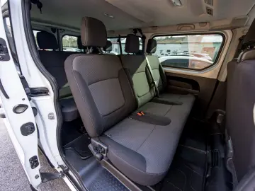 Renault Trafic L2H1 8 1 locuri Authentique