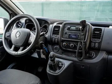 Renault Trafic L2H1 8 1 locuri Authentique