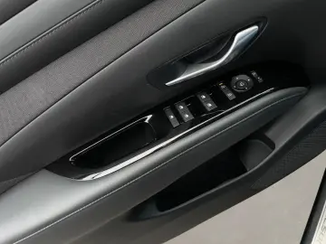 HYUNDAI Tucson HEV 1.6 T-GDI 215PS 4WD PRIME ASSIST