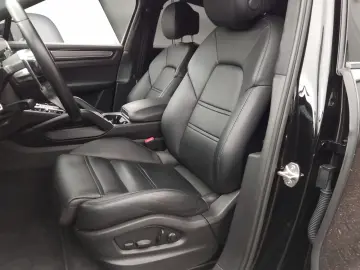 Porsche Cayenne Coupe Hybrid Sport 21  Luft Bose 360