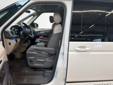 VW T7 Multivan Edition  ACC PANO