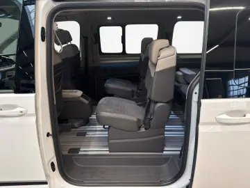 VW T7 Multivan Edition  ACC PANO