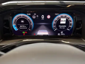 VW T7 Multivan Edition  ACC PANO