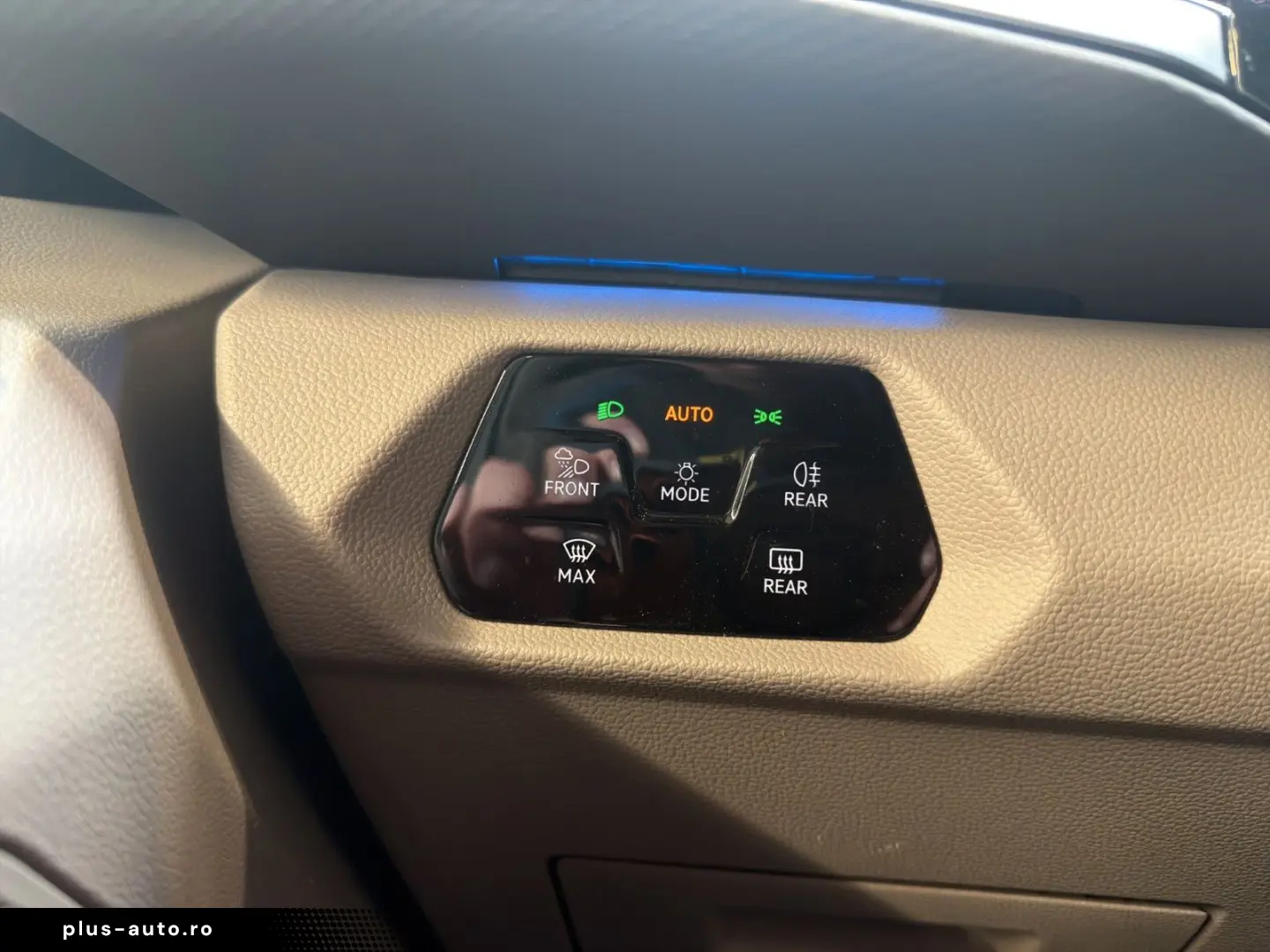 VW T7 Multivan Edition  ACC PANO