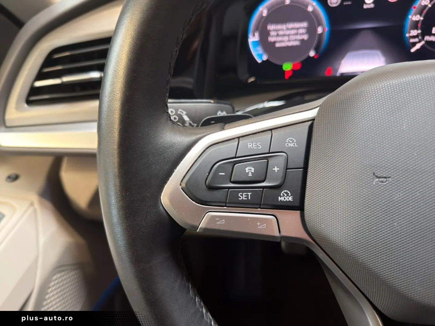 VW T7 Multivan Edition  ACC PANO