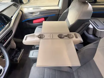 VW T7 Multivan Edition  ACC PANO