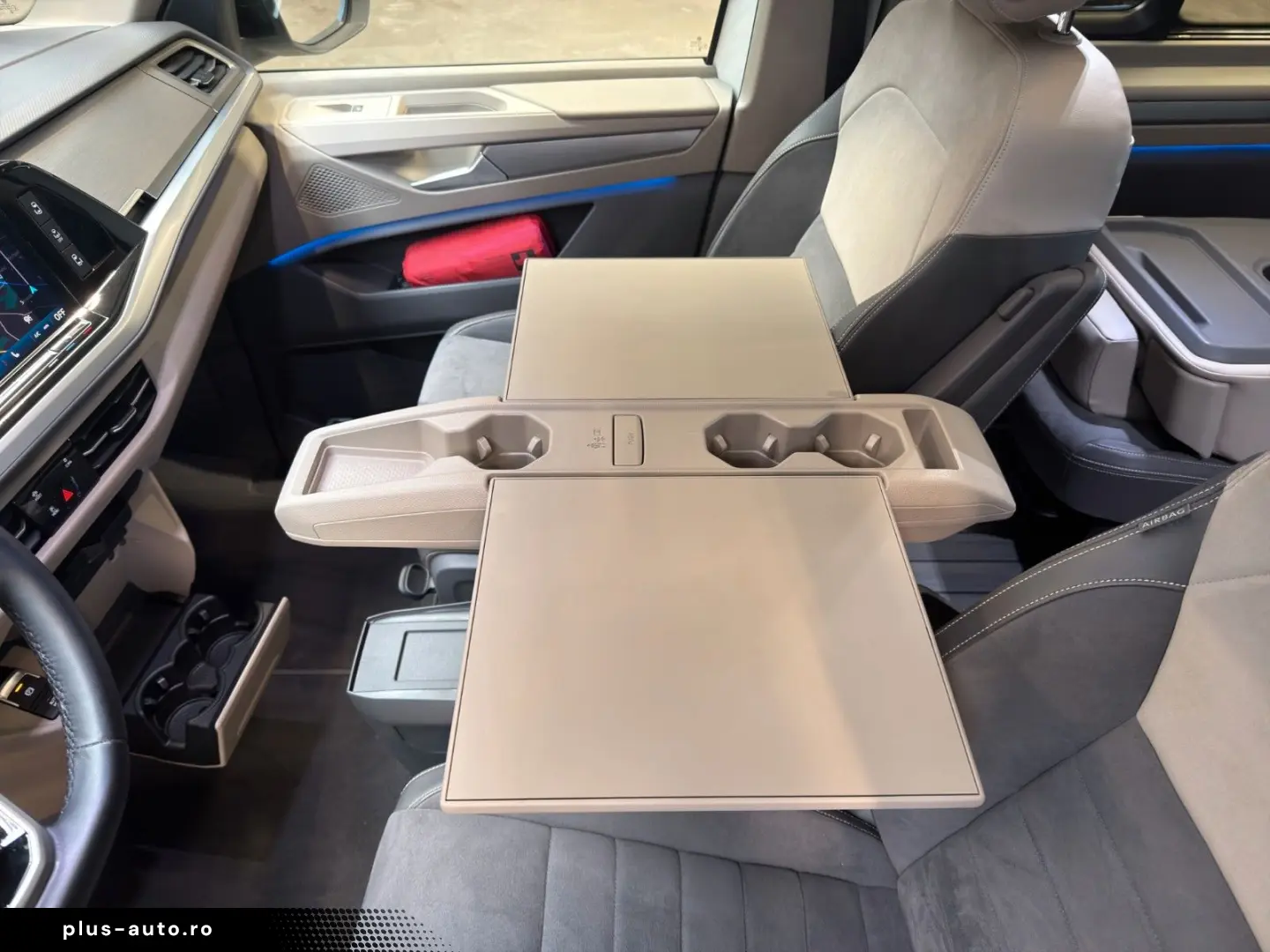 VW T7 Multivan Edition  ACC PANO