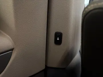 VW T7 Multivan Edition  ACC PANO