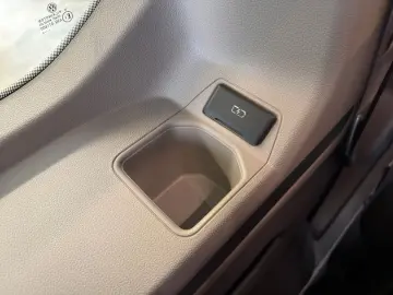 VW T7 Multivan Edition  ACC PANO